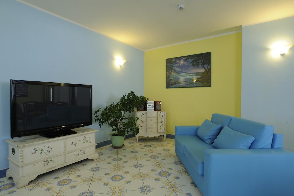 Hotel Delfino Laigueglia Dış mekan fotoğraf