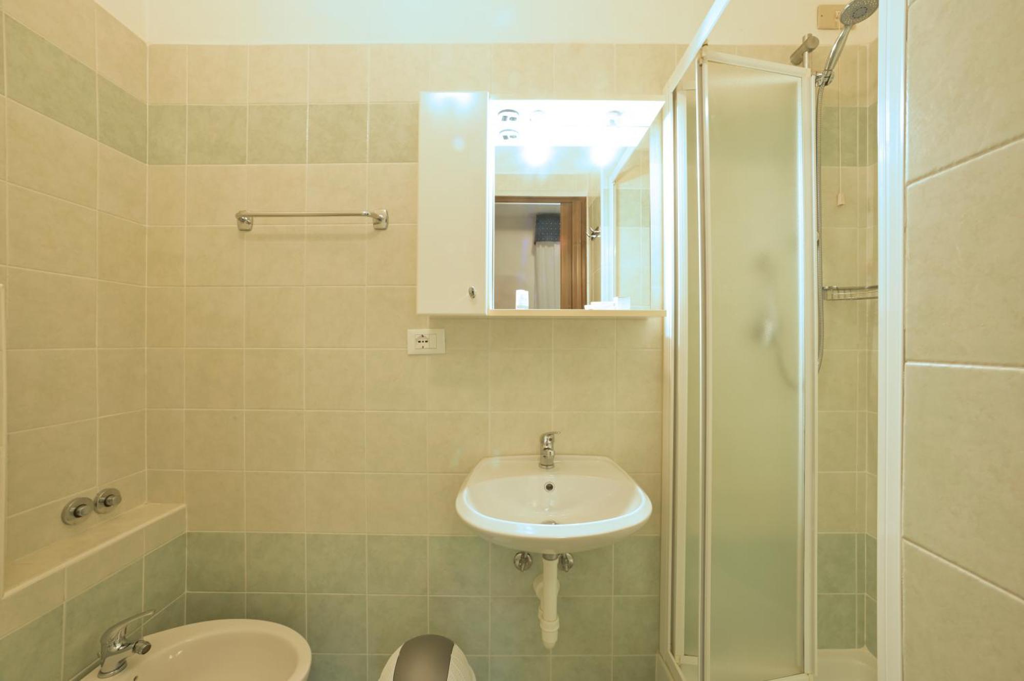 Hotel Delfino Laigueglia Dış mekan fotoğraf