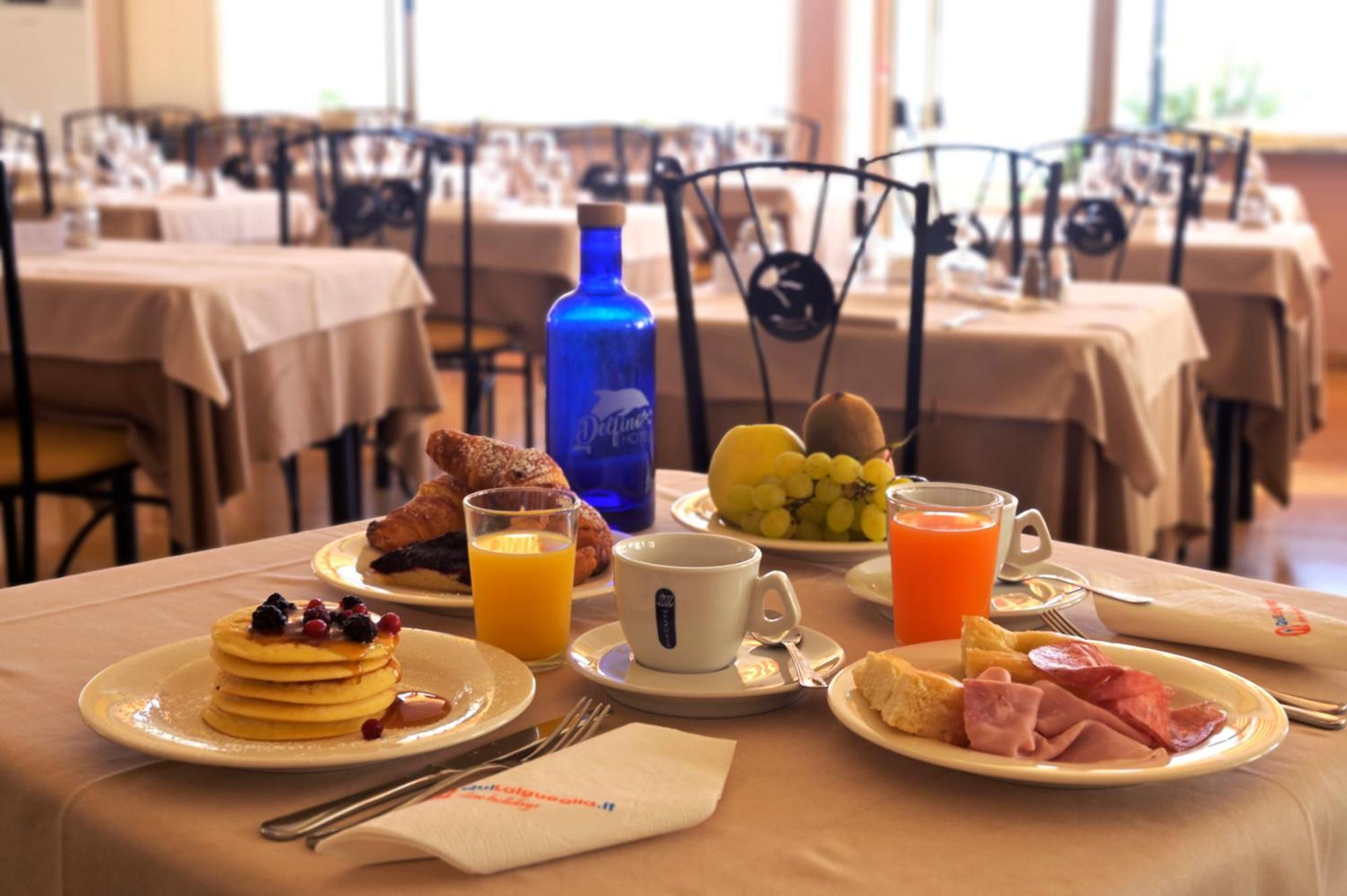 Hotel Delfino Laigueglia Dış mekan fotoğraf
