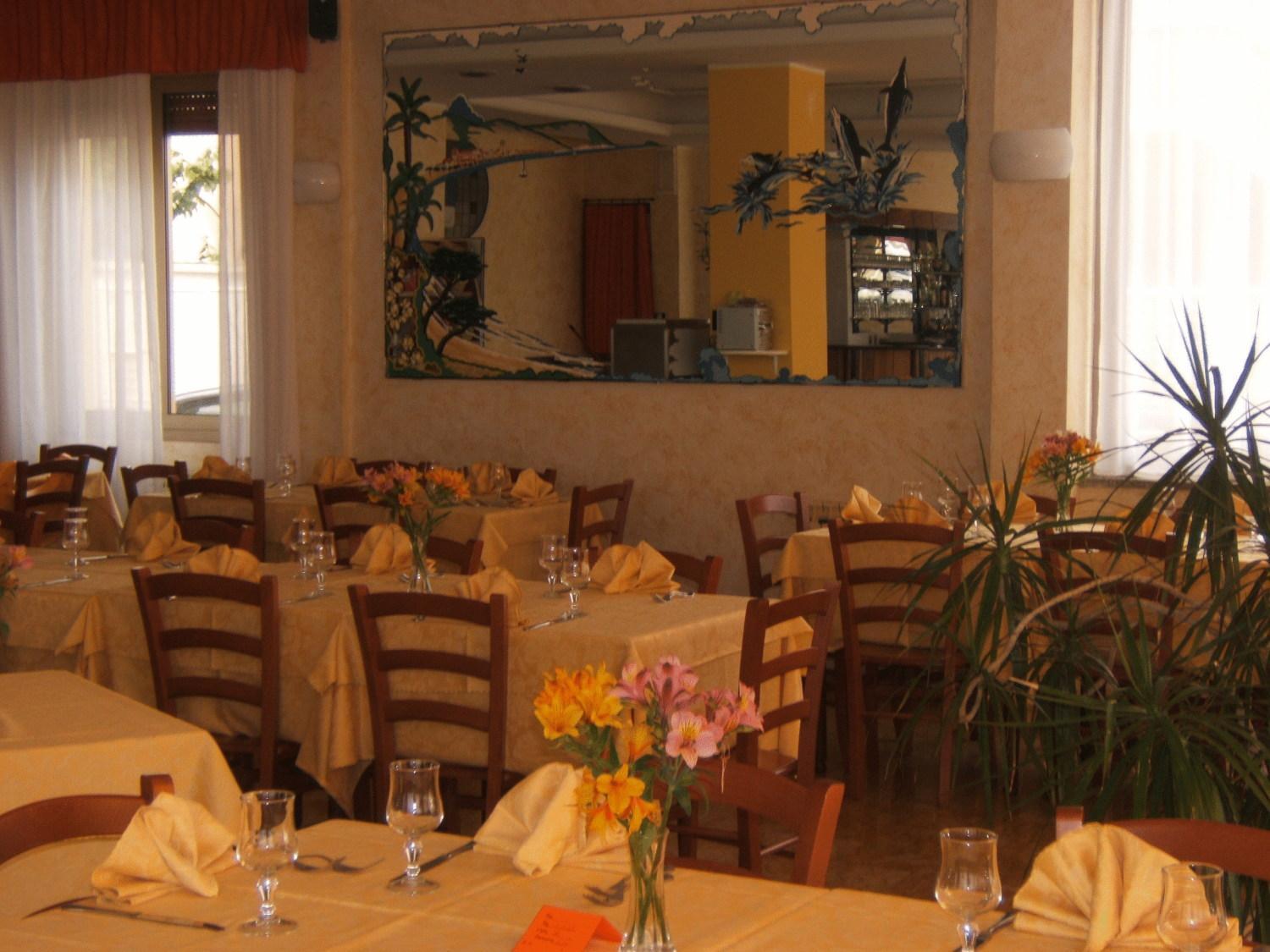 Hotel Delfino Laigueglia Dış mekan fotoğraf